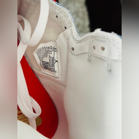 Brand New, Size 6.5 Women’s - Jordan 1 High OG Denim 2022 - Picture 2 of 8